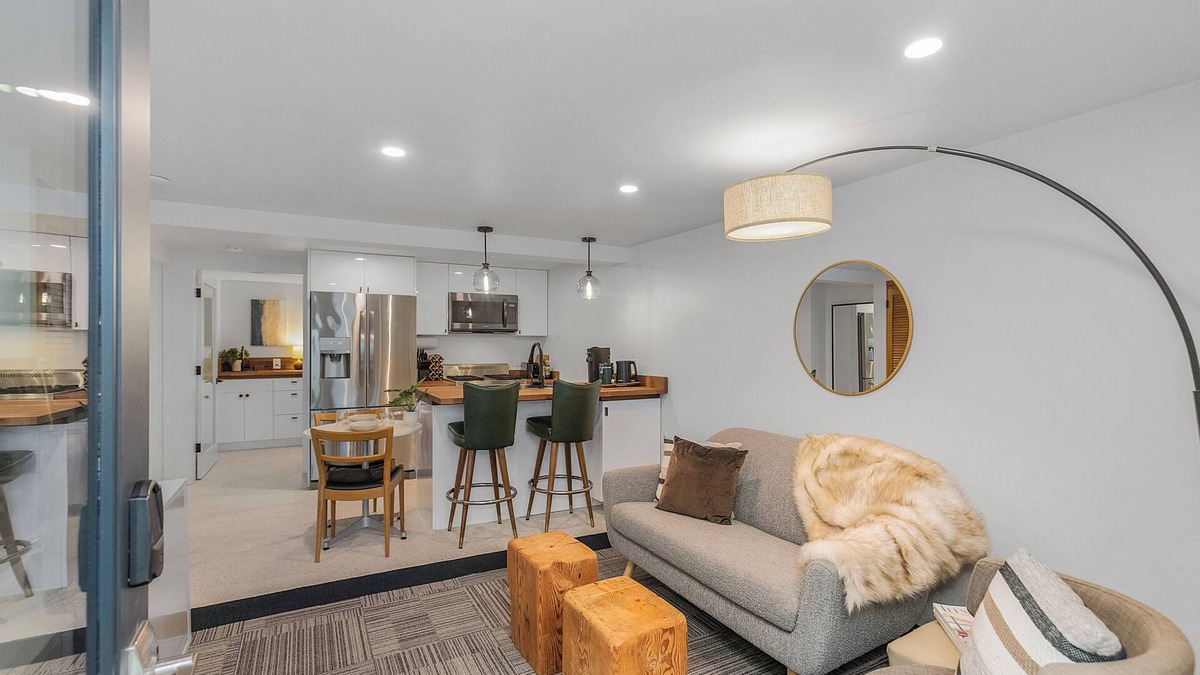 Green Lake Apartment | Sunnyside Studio on Green Lake