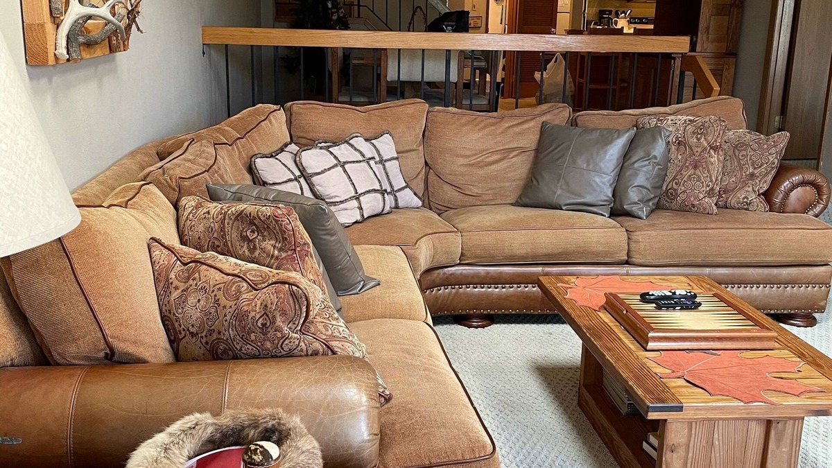 Seven Springs Condo | Sunridge/7Springs: SKI IN/SKI OUT, ski from deck
