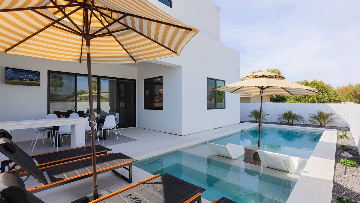 South Scottsdale House | Sunrift-Private Pool & Spa-Walk to Old Town