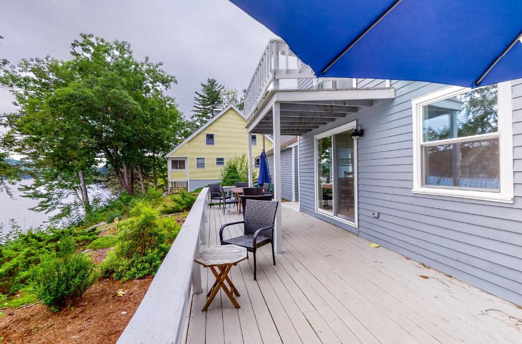 Alton Bay House | Sunrise Bay