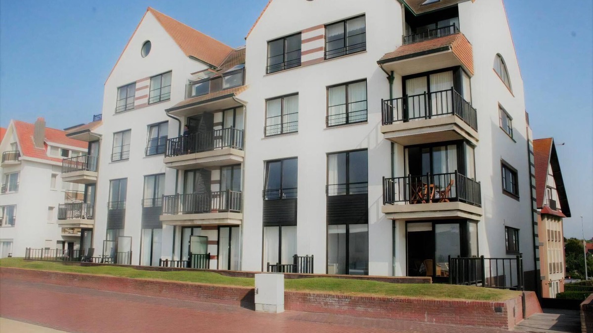 De Haan Apartment | Sunrise C1 - Cozy 2 bedroom apartment with frontal sea view and south facing terrace