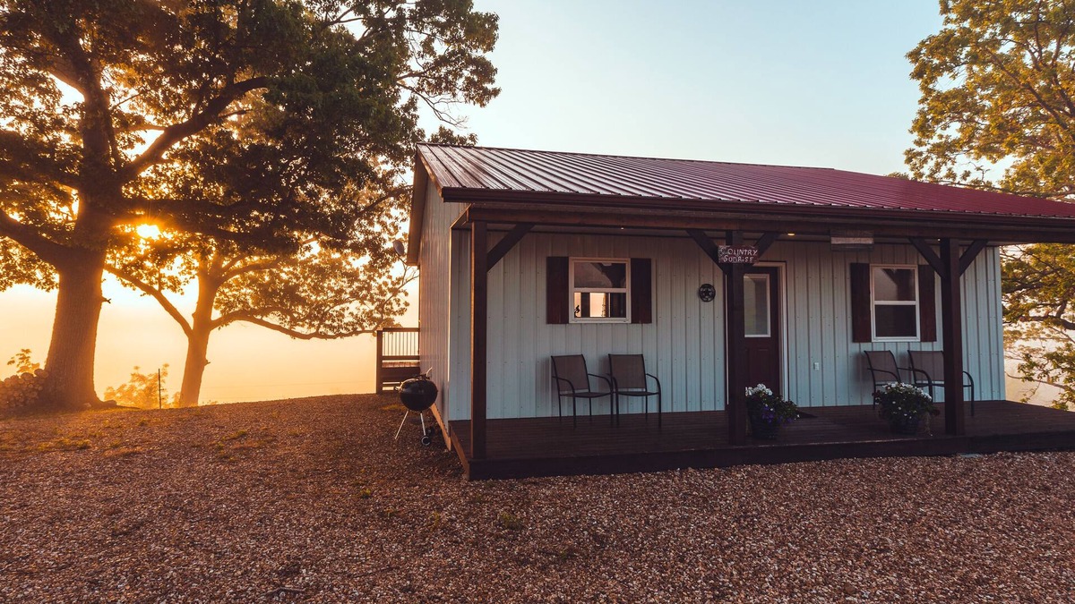 Steelville Cabin | Sunrise Cabin - Breathtaking Sunrises & Relaxing Sunsets