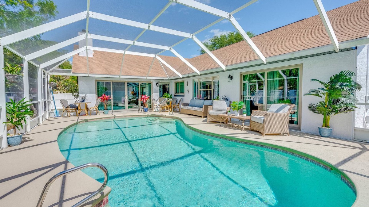 Port Orange House | "Sunrise Chateau" - Renovated, Luxury Pool Home - 3BR/2BA