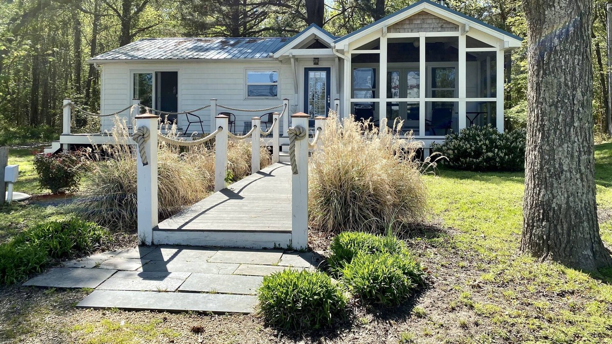 Point Lookout House | Sunrise Cottage with stunning views of the Chesapeake Bay