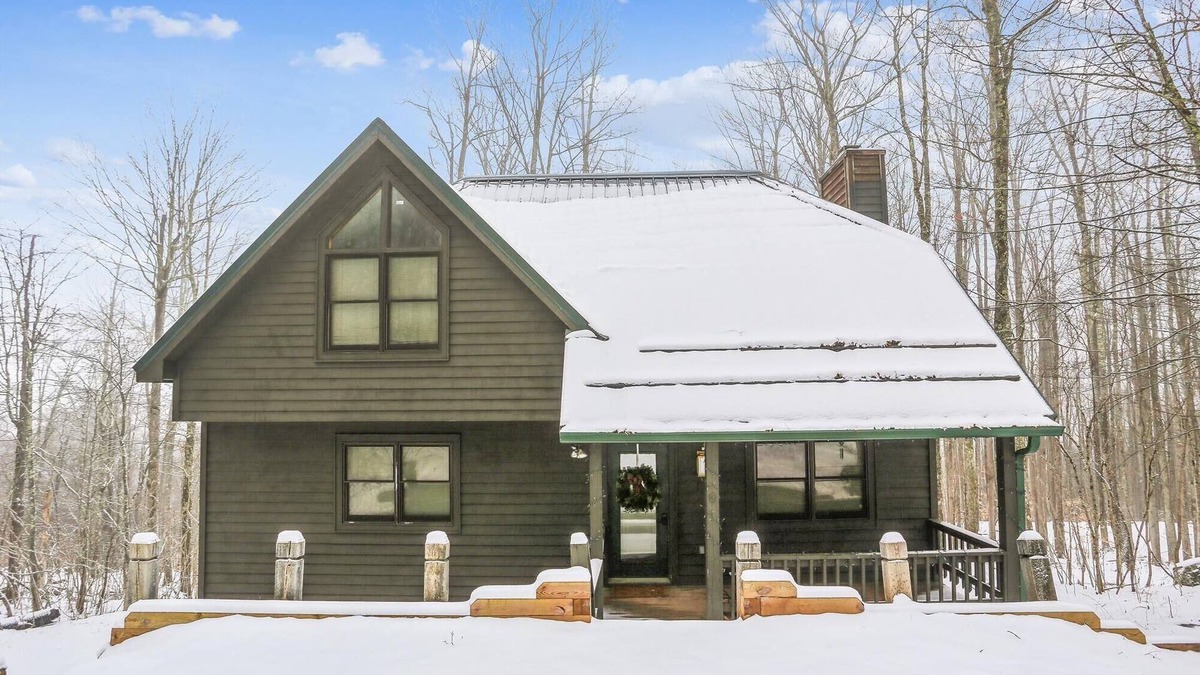 Canaan Valley House | Sunrise Dacha: 3 BR, 2.5 BA House in Canaan Valley, Sleeps 10