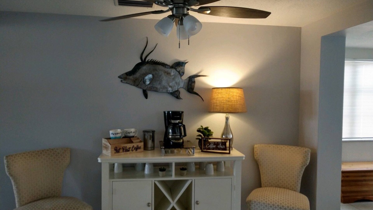 Forest Hills House | Sunrise, Suntan, Sunset repeat! Coastal getaway! 2 bd, pet and kid friendly