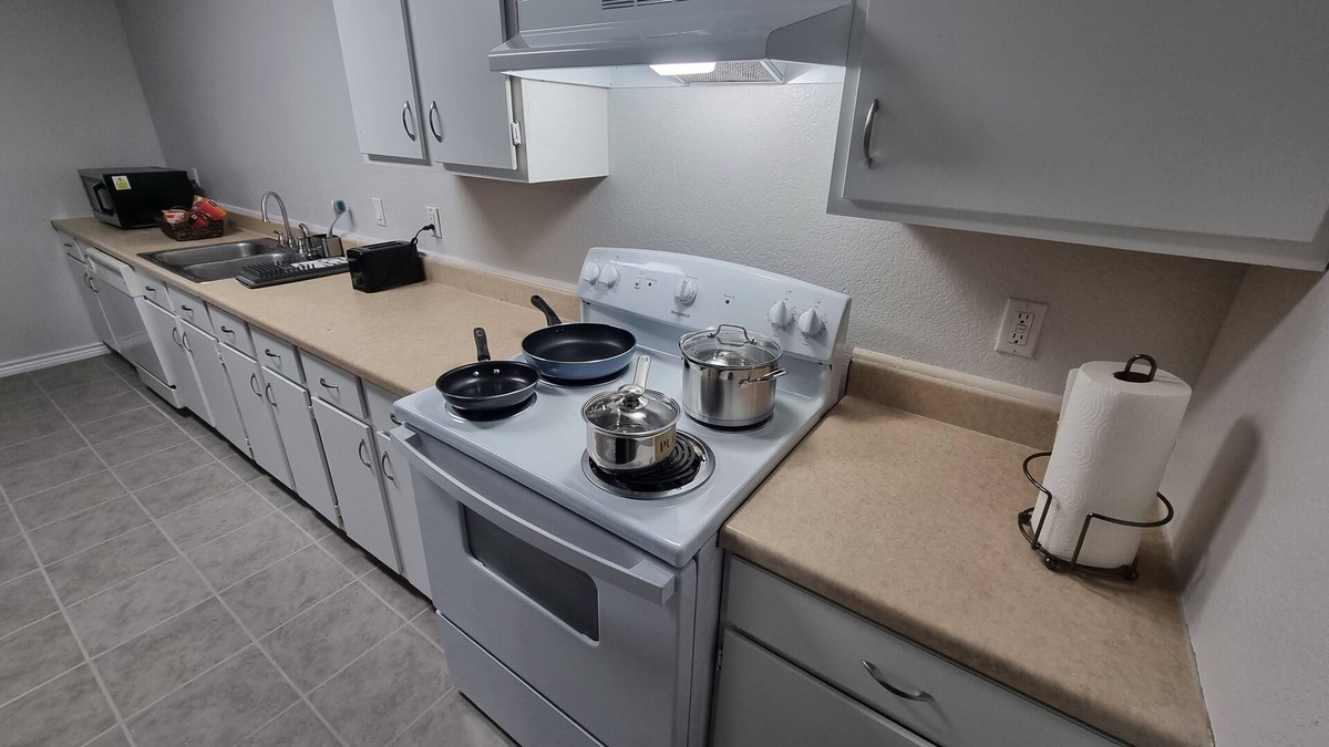 Eagle Pass Apartment | Sunrise - Unit A
