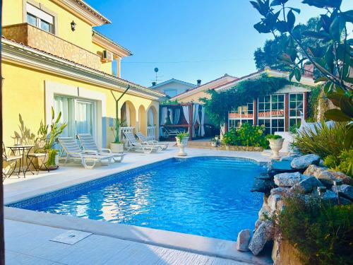 Vila Nova de Poiares House | Sunrise Villa Alvorada