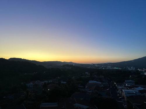 Antiguo Cuscatlan Apartment | Sunset 302
