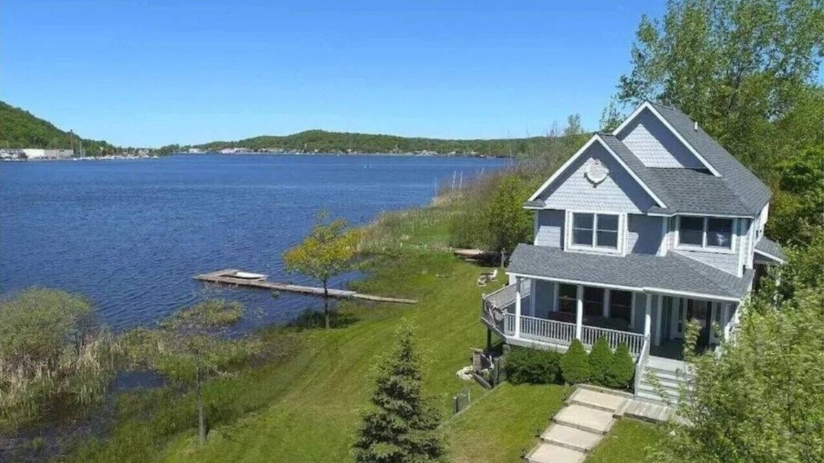 Frankfort House | Sunset Bay - Lakefront, Large, and Gorgeous with Kayaks Included!