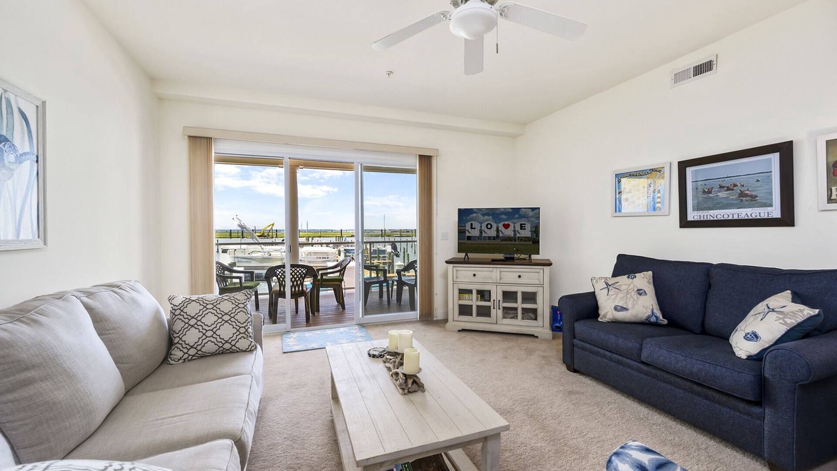 Chincoteague Condo | Sunset Bay 110 - Waterfront with a Pool!