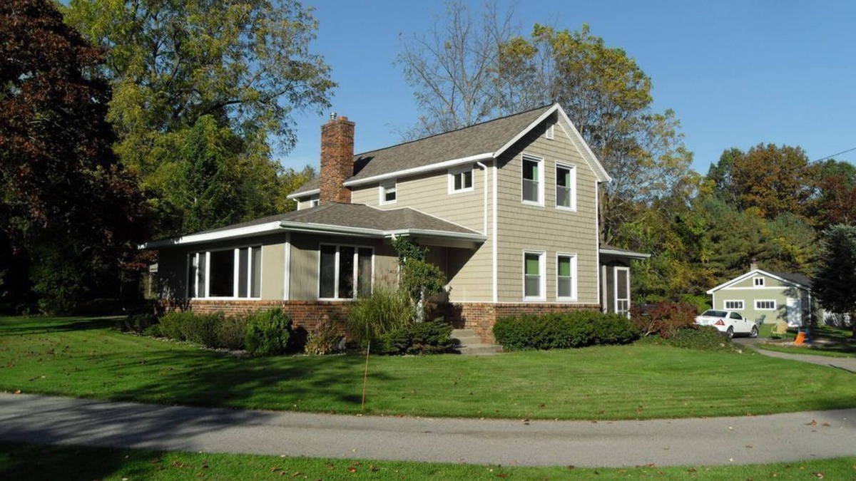 Muskegon Cottage | Sunset Beach Cottages #1 - Lake Michigan Shoreline