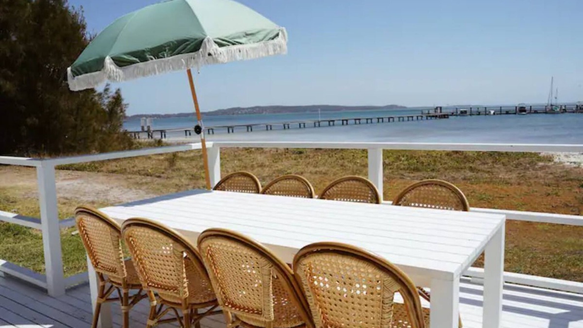 Port Stephens Council House | Sunset Beach House