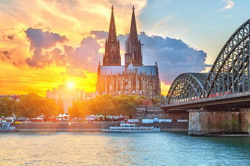 Old Town Apartment | SUNSET City Apartment am DOM & Altstadt in bester Innenstadt Lage