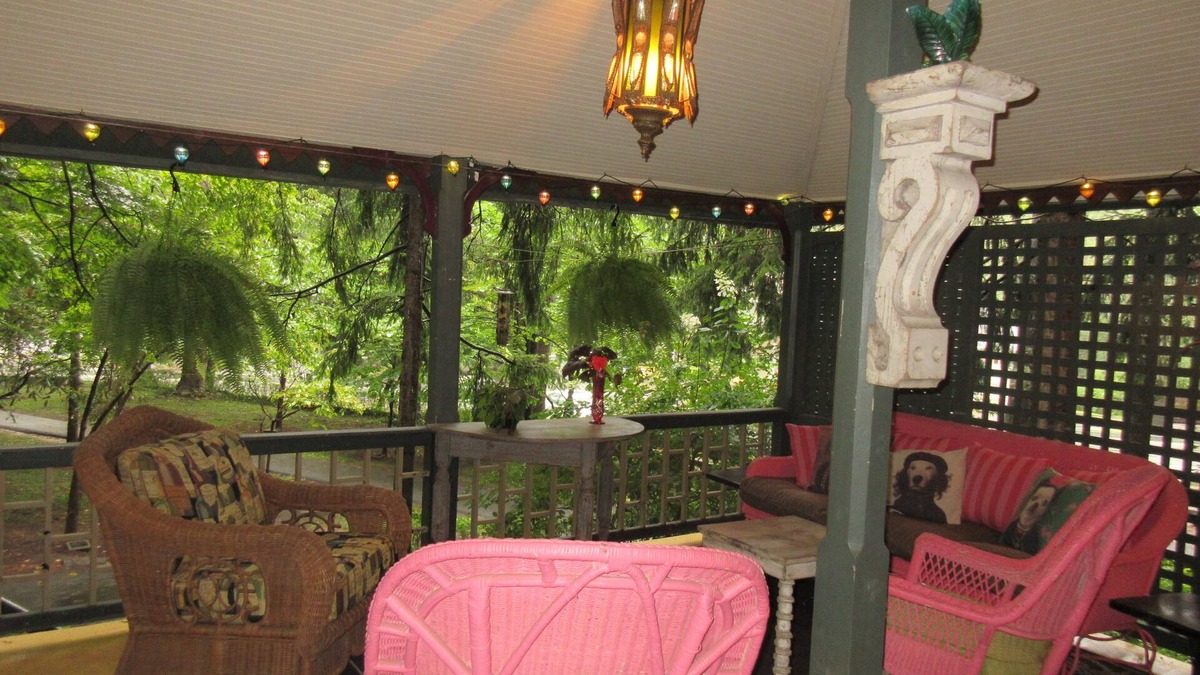 Mount Gretna Heights Cottage | Sunset Cottage.A Truly Magical Place! Close to Hershey and Pa. Dutchlands!
