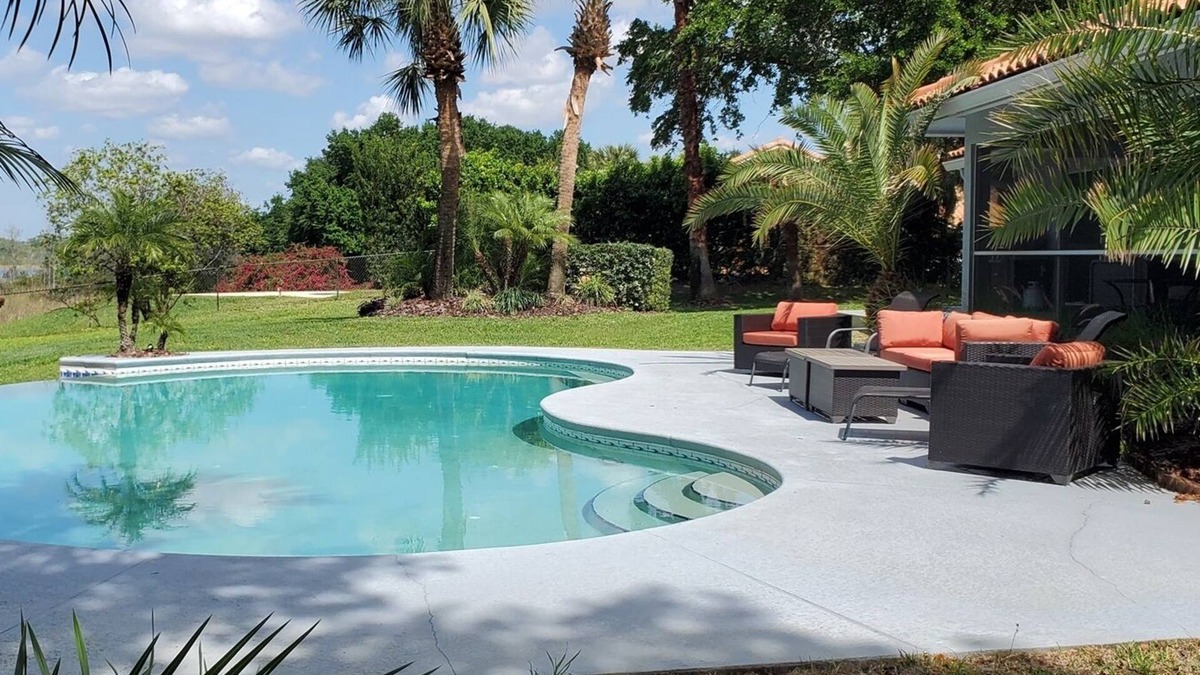 Groveland House | Sunset Cove | 3 Bed, 3 Bath