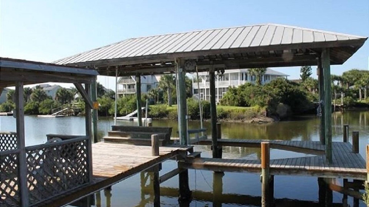 St. Augustine House | Sunset Harbor 3 Bedroom Home by Redawning