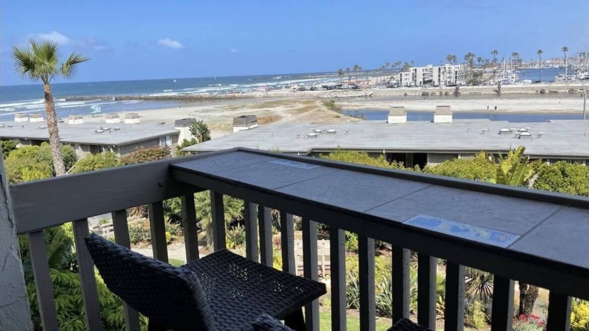 Townsite Condo | Sunset Harbor and Ocean Views, Modern Coastal Design, Beachfront Resort