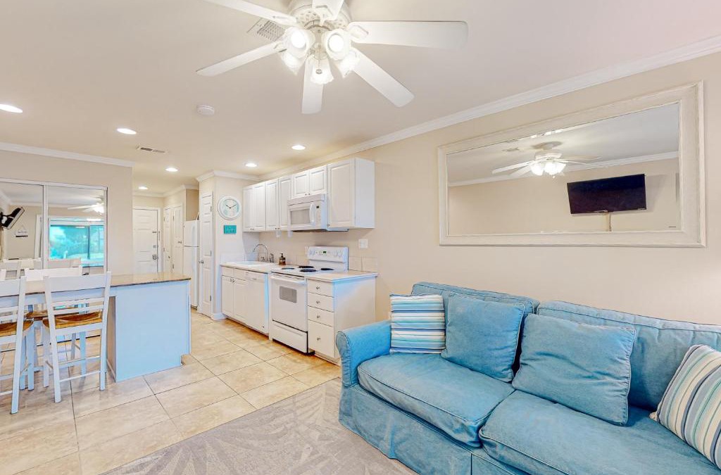 Navarre Beach Hotel | Sunset Harbor Palms 2 102 Luzviminda Cove