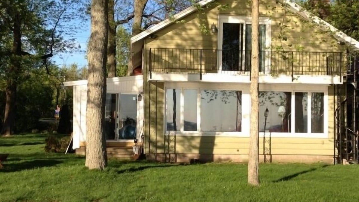 Blossvale House | Sunset Haven Lakefront Home - Convenient To Sylvan Beach Yet Private
