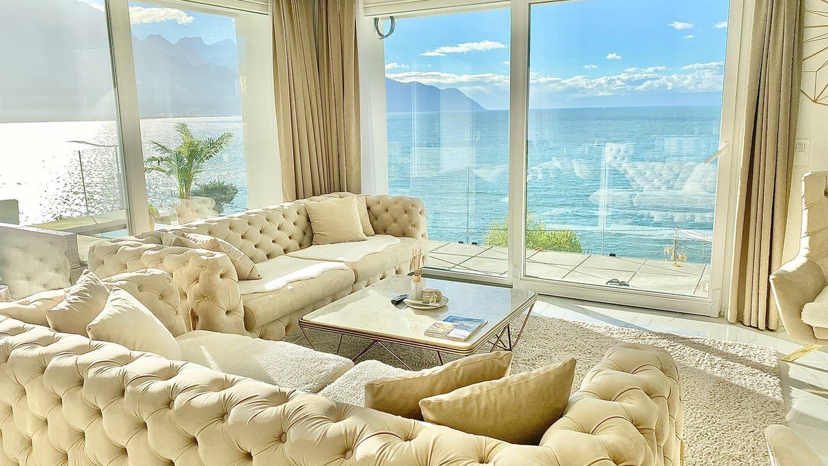 Veytaux Apartment | Sunset Home, Luxury Lake Front Apartment