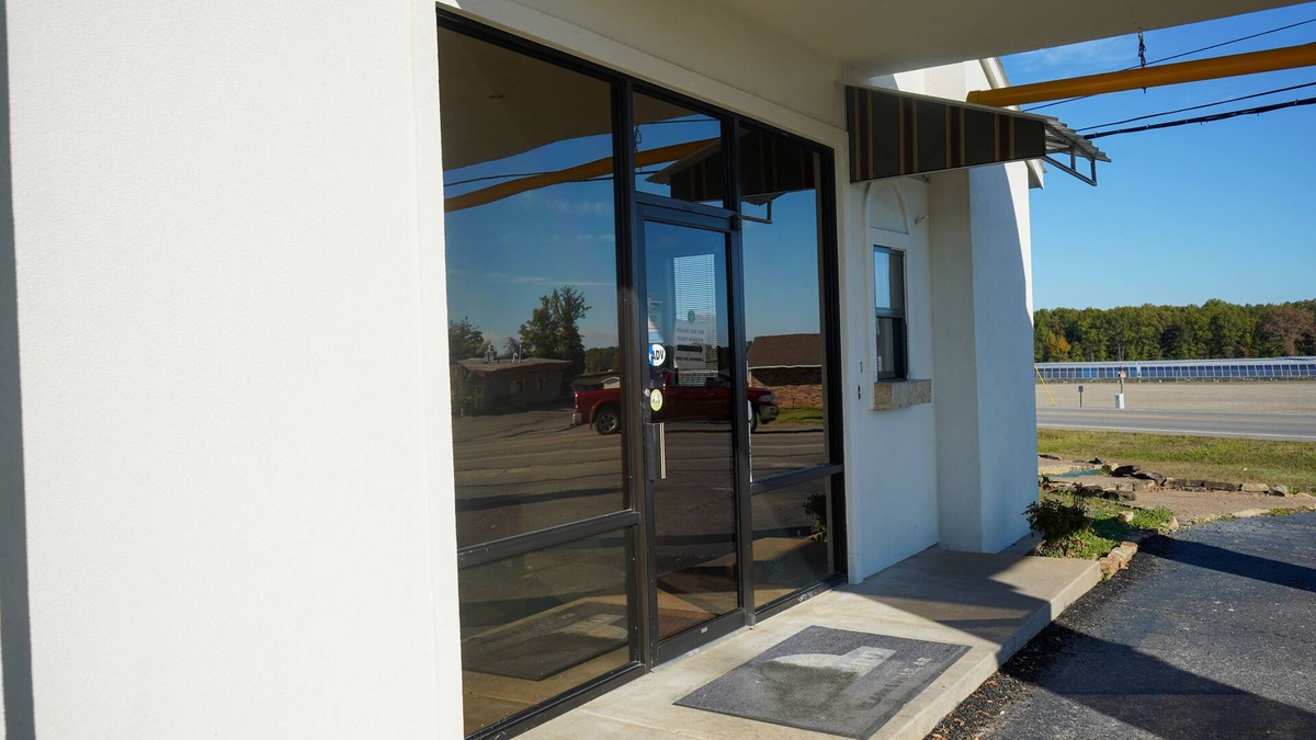 Clarksville Hotel | Sunset Inn Clarksville