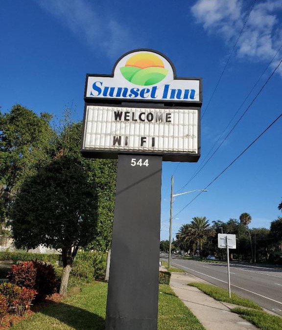 Hodgmans Daytona Hotel | Sunset Inn Daytona Beach