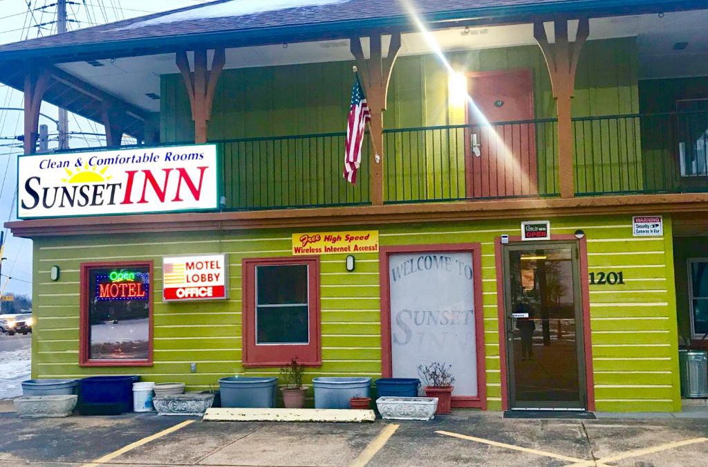 Rolla Hotel | Sunset Inn-Rolla