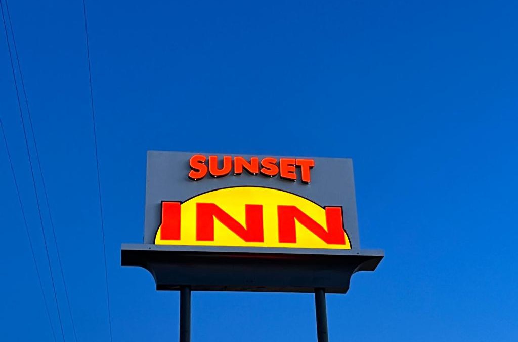 Grants Pass Hotel | Sunset Inn