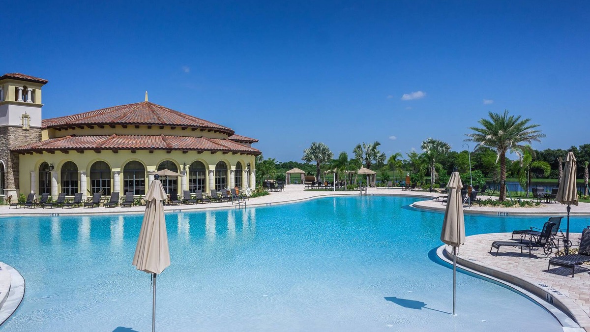 Gran Paradiso Villa | Sunset Lake View Villa with Resort Amenities Near Golf, Beach & Restaurants!