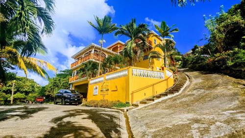 Laborie House | Sunset Lane