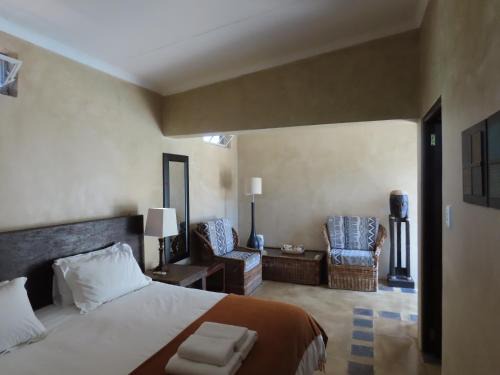 Thorny Bush Game Reserve Cabin | Sunset Lodge & Safaris