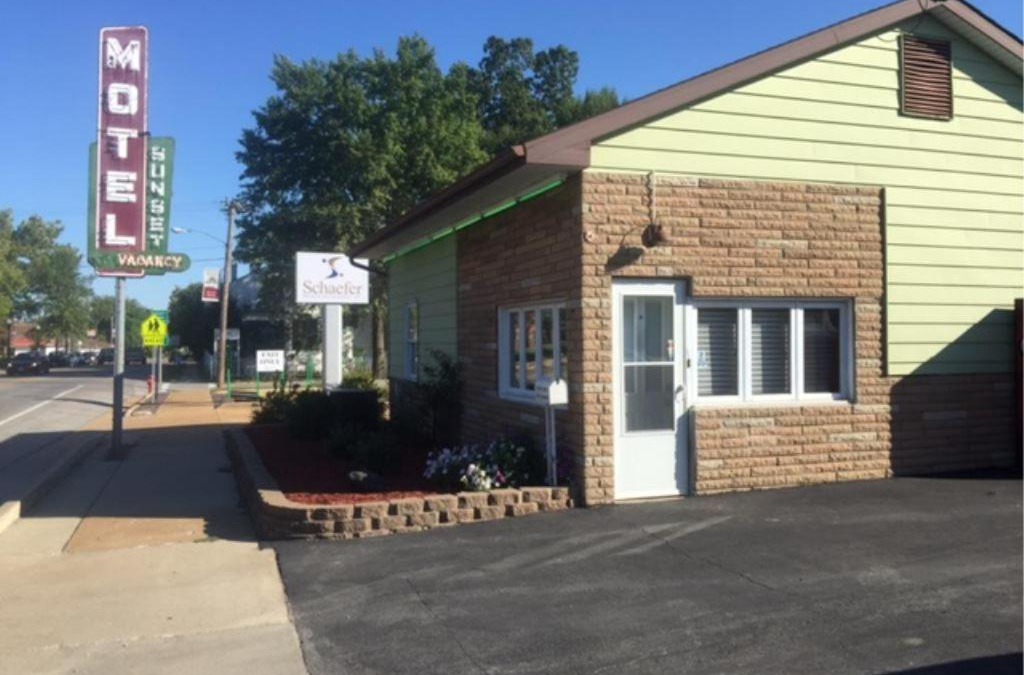 Waterloo Hotel | Sunset Motel