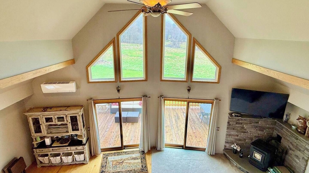 Unadilla House | Sunset Ridge - Hot tub, fire pit, BBQ