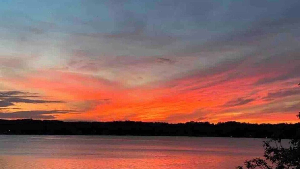 Elkton Cottage | Sunset River Shack -amazing waterfront view