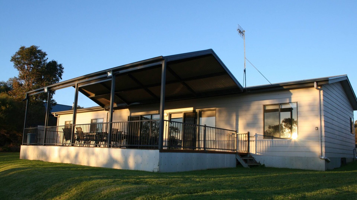 Murbko House | Sunset Rivershack at Murbko