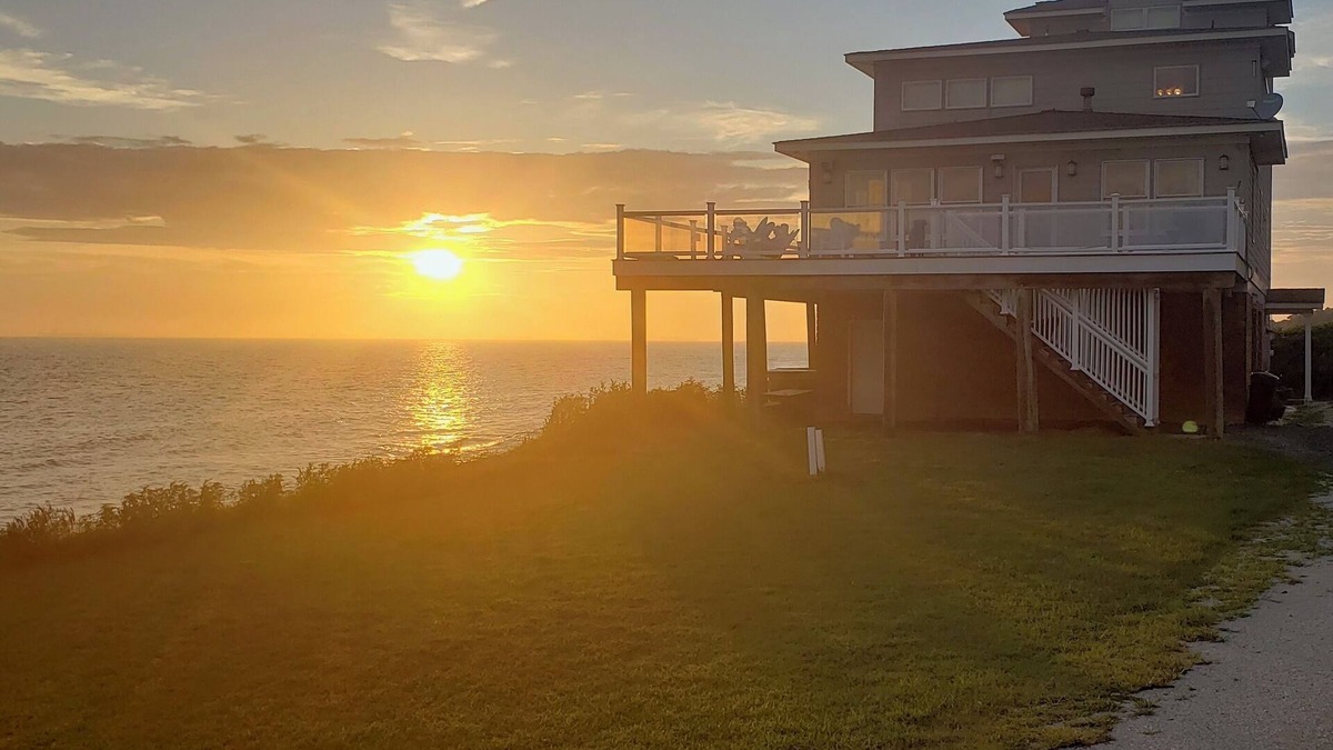 Cape Charles House | Sunset Serenity: 3500 sqft Waterfront Oasis On Private Beach - Sleeps 16
