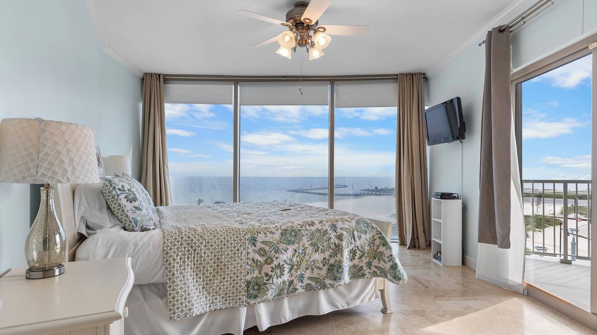 Biloxi Condo | Sunset Spectacular! Beach getaway steps from the sand! Snowbirds haven!