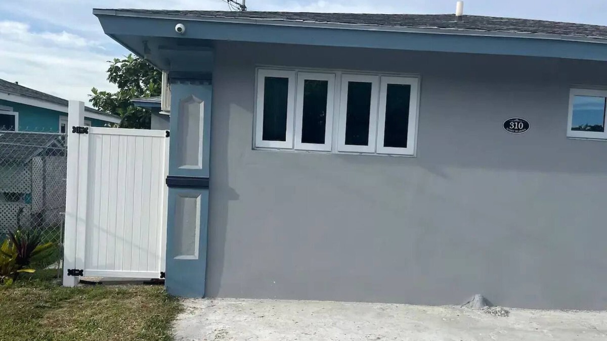 Nassau Apartment | Sunset Stayn