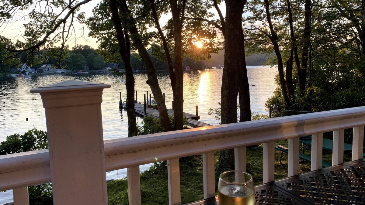Sutton House | Sunset View Lake Front Home Rental