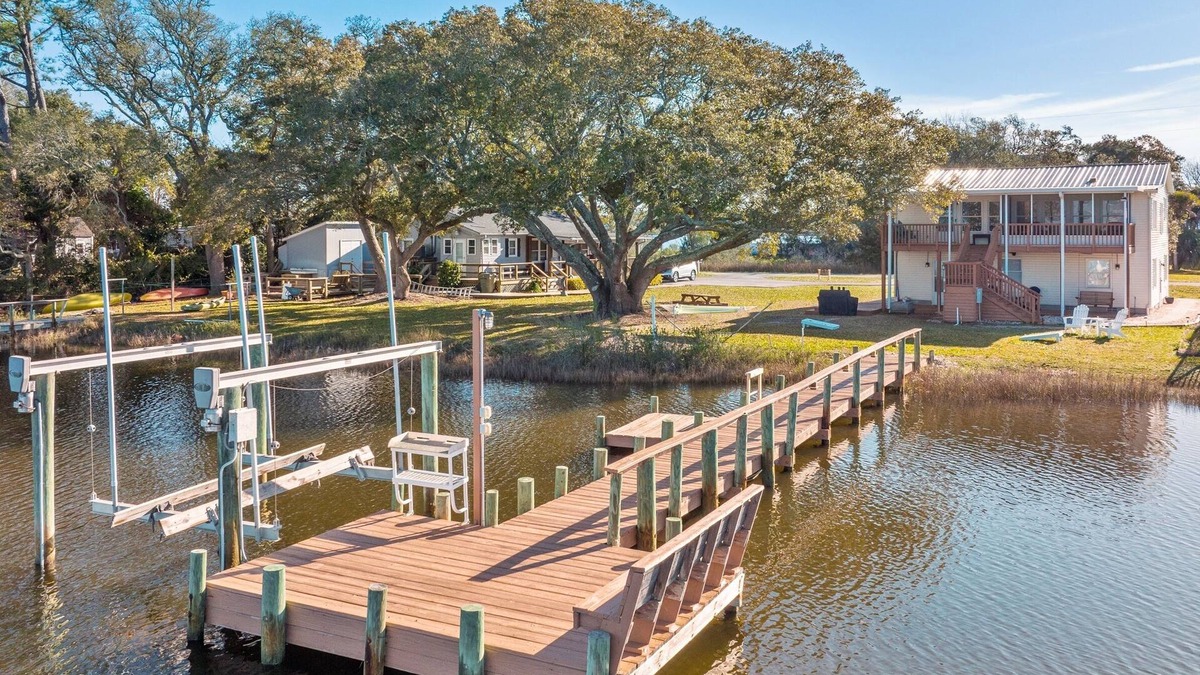 Cedar Point House | Sunset Views-Hot Tub-Game Room-Office-Private Dock