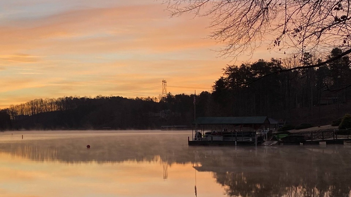 West Union House | Sunsets and Siestas- A Lake Keowee waterfront home near Clemson, SC