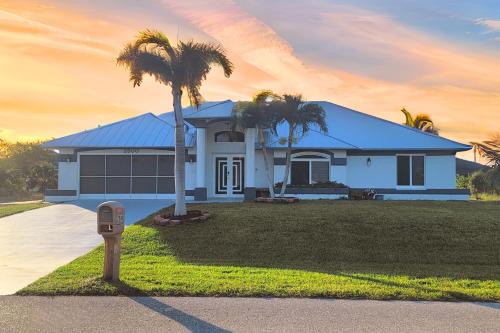 Burnt Store House | Sunsets by the Water