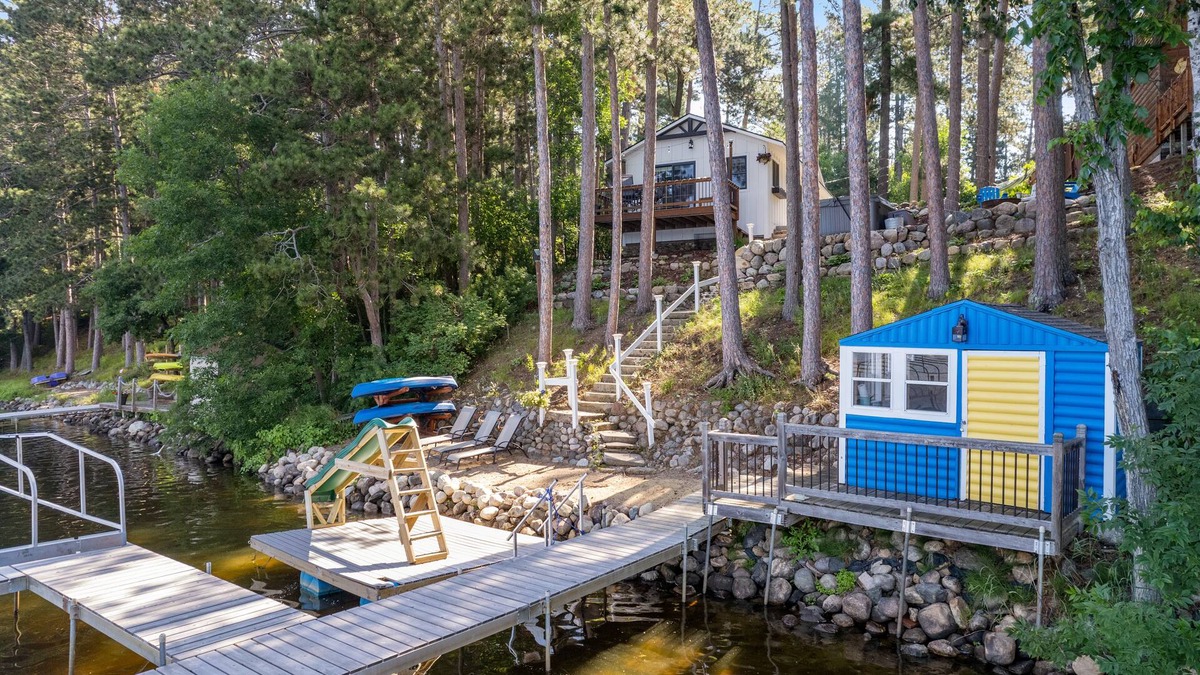 Pequot Lakes Cabin | Sunsets on Sibley LakenBeautiful Lakehome in the heart of cabin country!