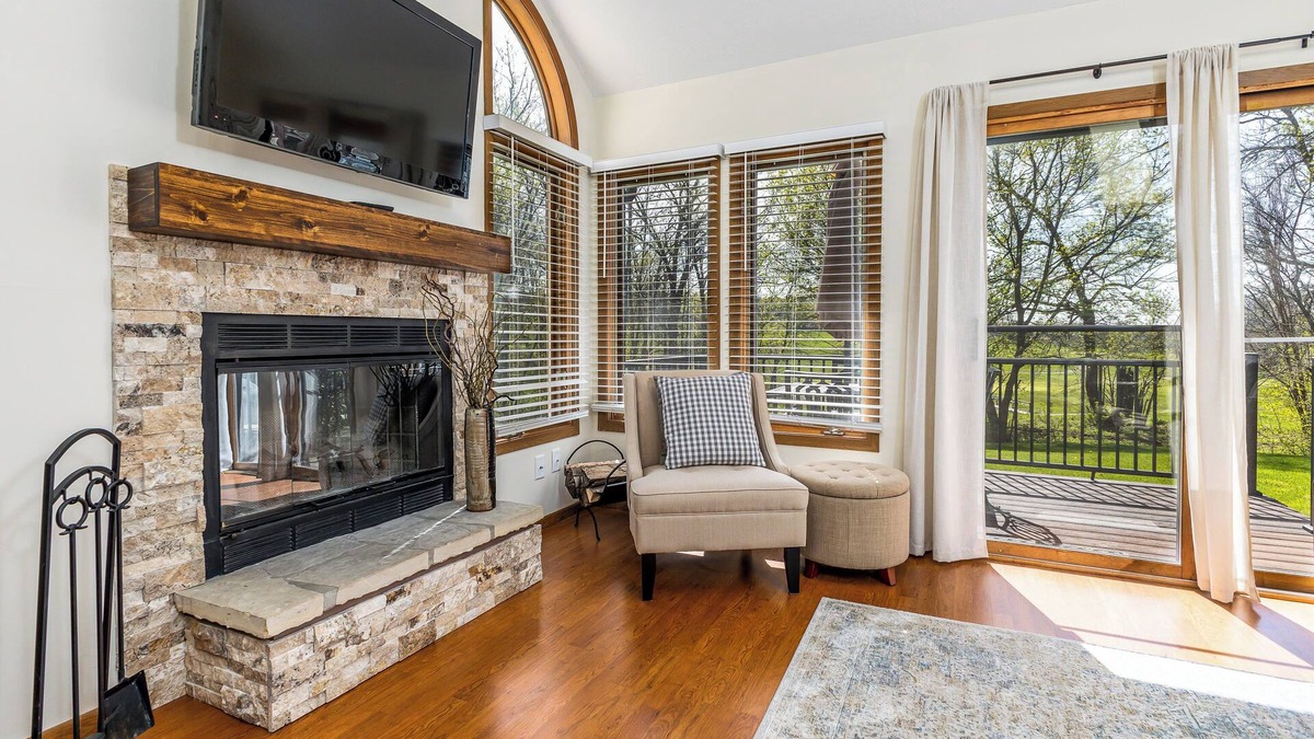 The Galena Territory Villa | Sunsets & Serenity at South Course Villa - Scenic, Soft Beds loaded w/Style!