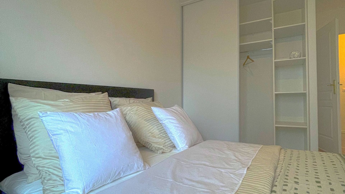 Arcueil Apartment | Sunshine 5 minutes from the metro