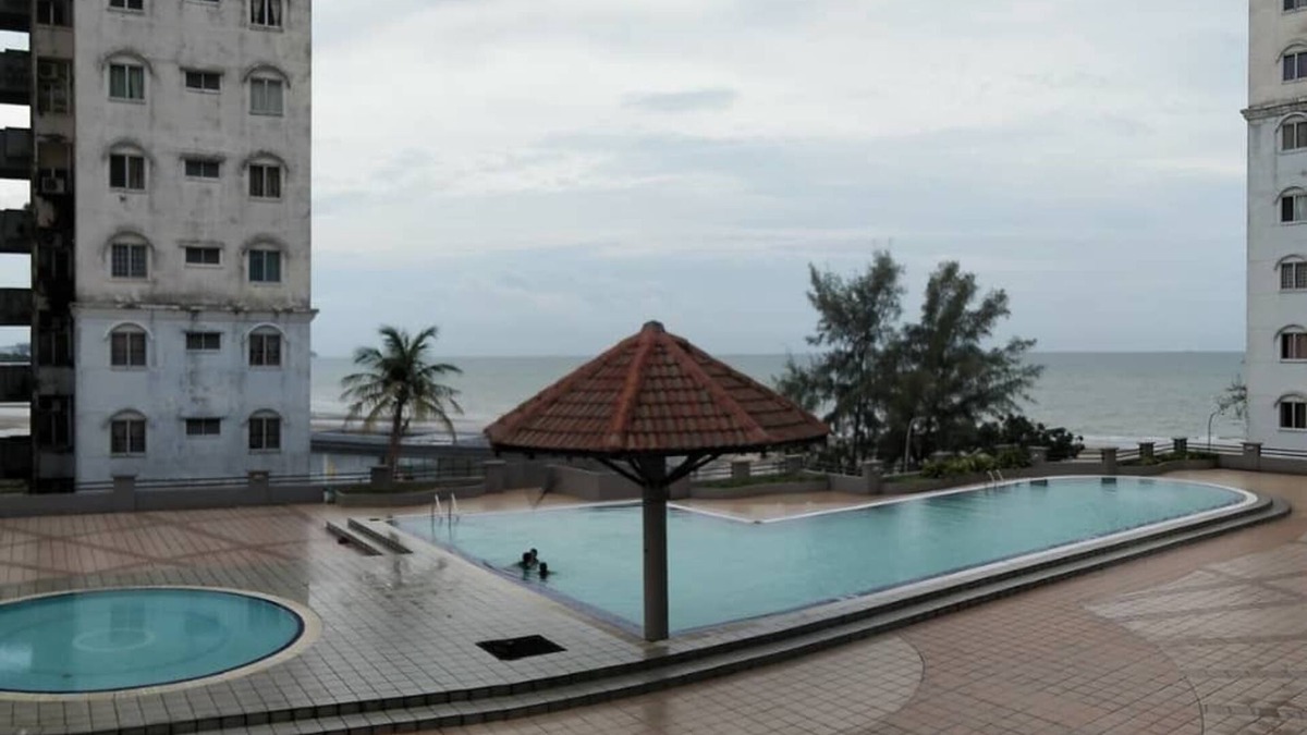Taman Haji Zainal House | Sunshine Bay Resort Port Dickson