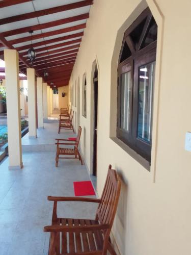 Kataragama House | Sunshine Guest House