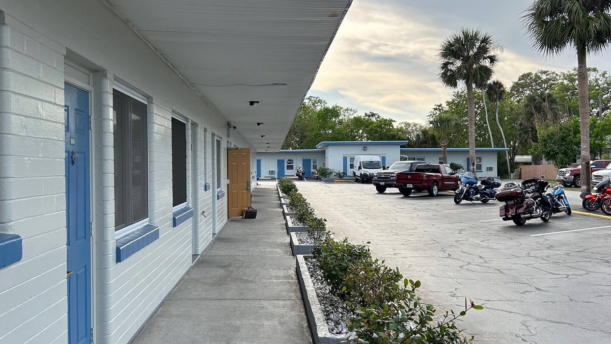 Bethune Grant Hotel | Sunshine Inn of Daytona Beach