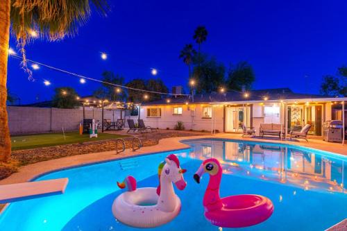 New Papago Parkway House | Sunshine Oasis! Heated Pool, Mini Golf, Sleeps 12
